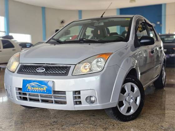 FORD FIESTA 1.6 MPI SEDAN 8V FLEX 4P MANUAL